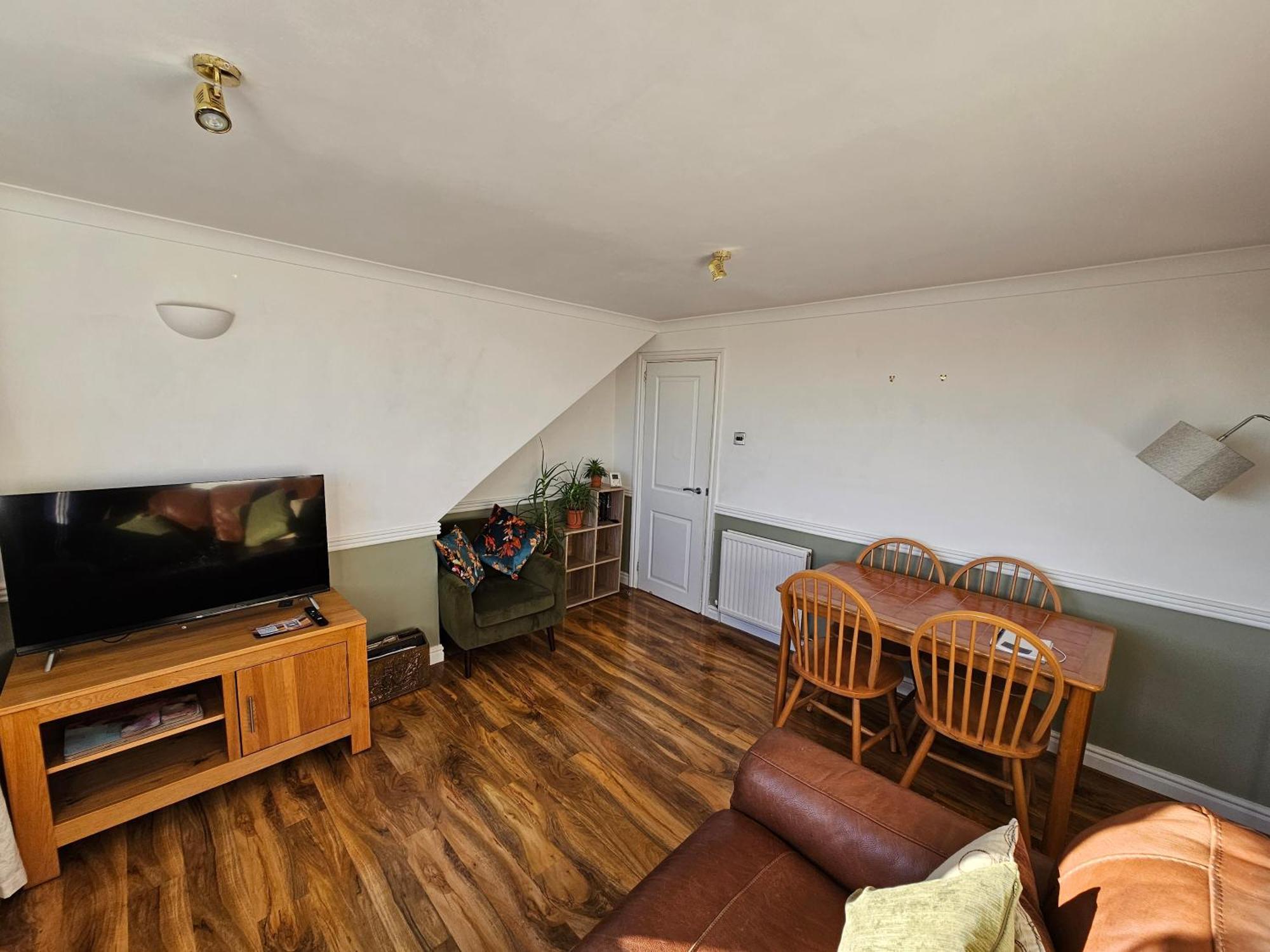 2 Bed Apartment Lakeside On The Promenade サウスポート エクステリア 写真